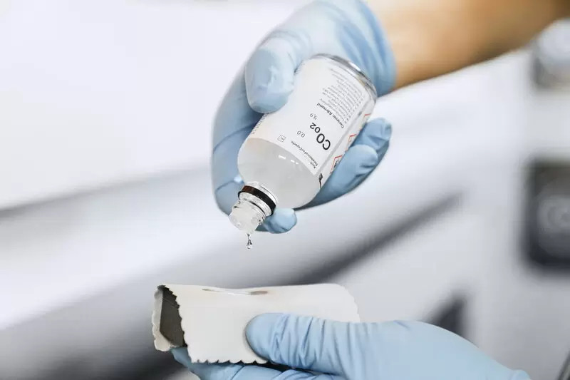 Dung dịch phủ Ceramic Allround C0.02 của Koch Chemie