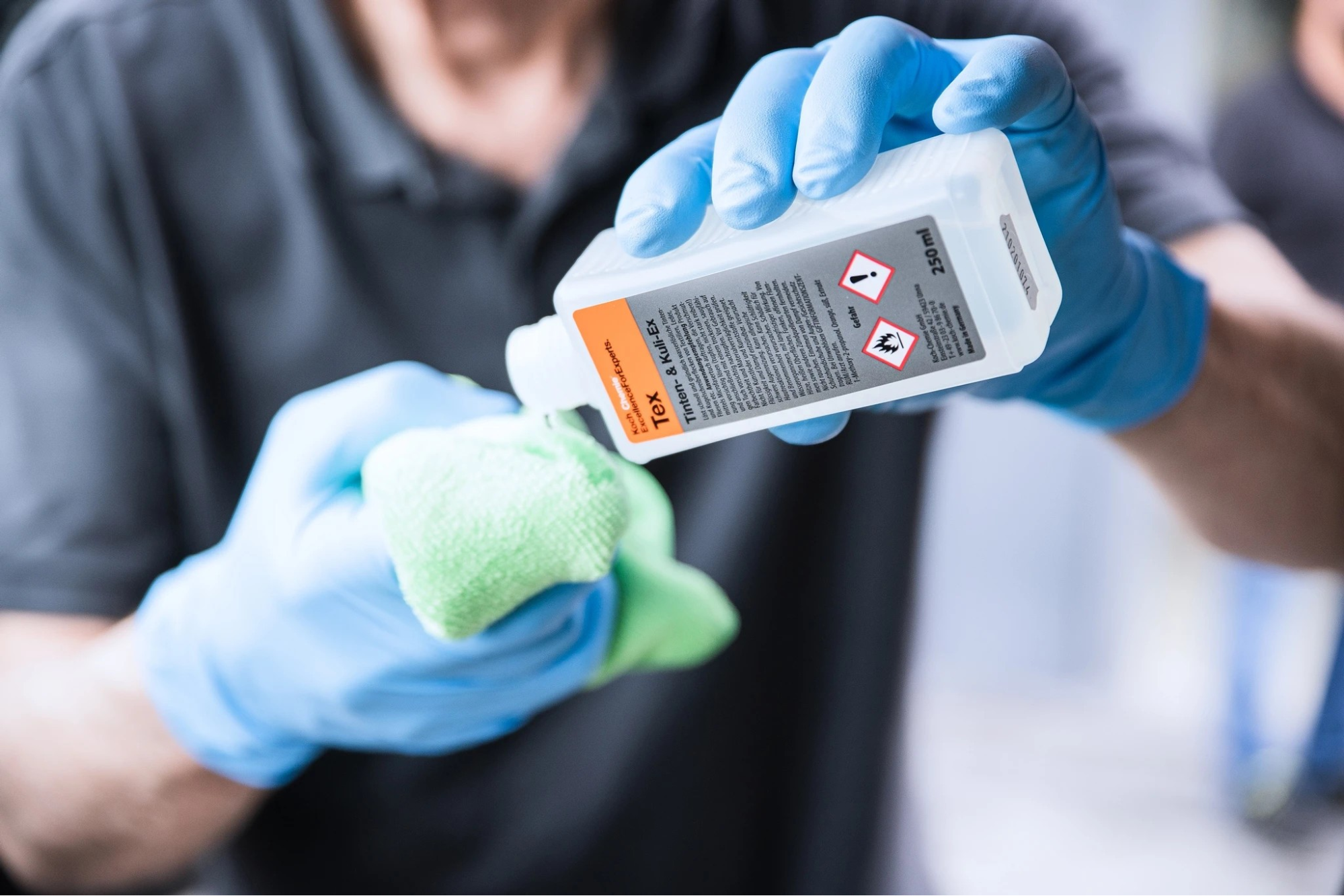 Chất tẩy rửa Koch Chemie