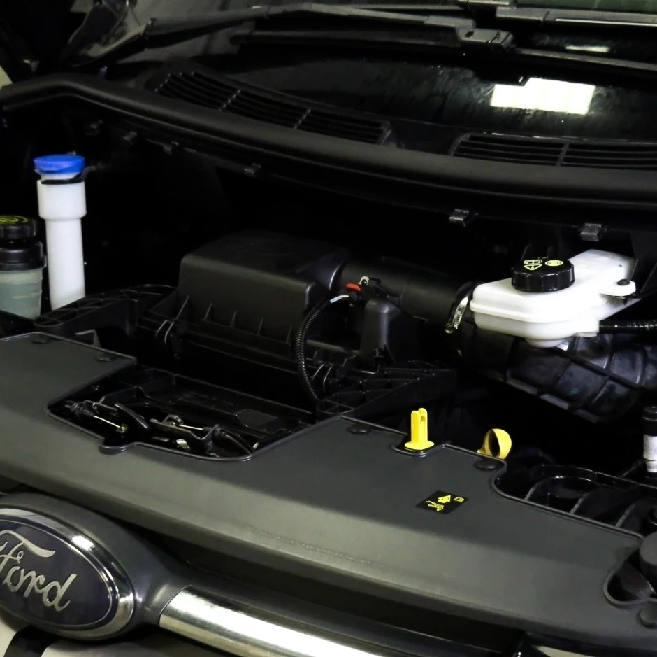 MOTORPLAST KOCH CHEMIE - DUNG DỊCH DƯỠNG KHOANG MÁY ĐỘNG CƠ XE