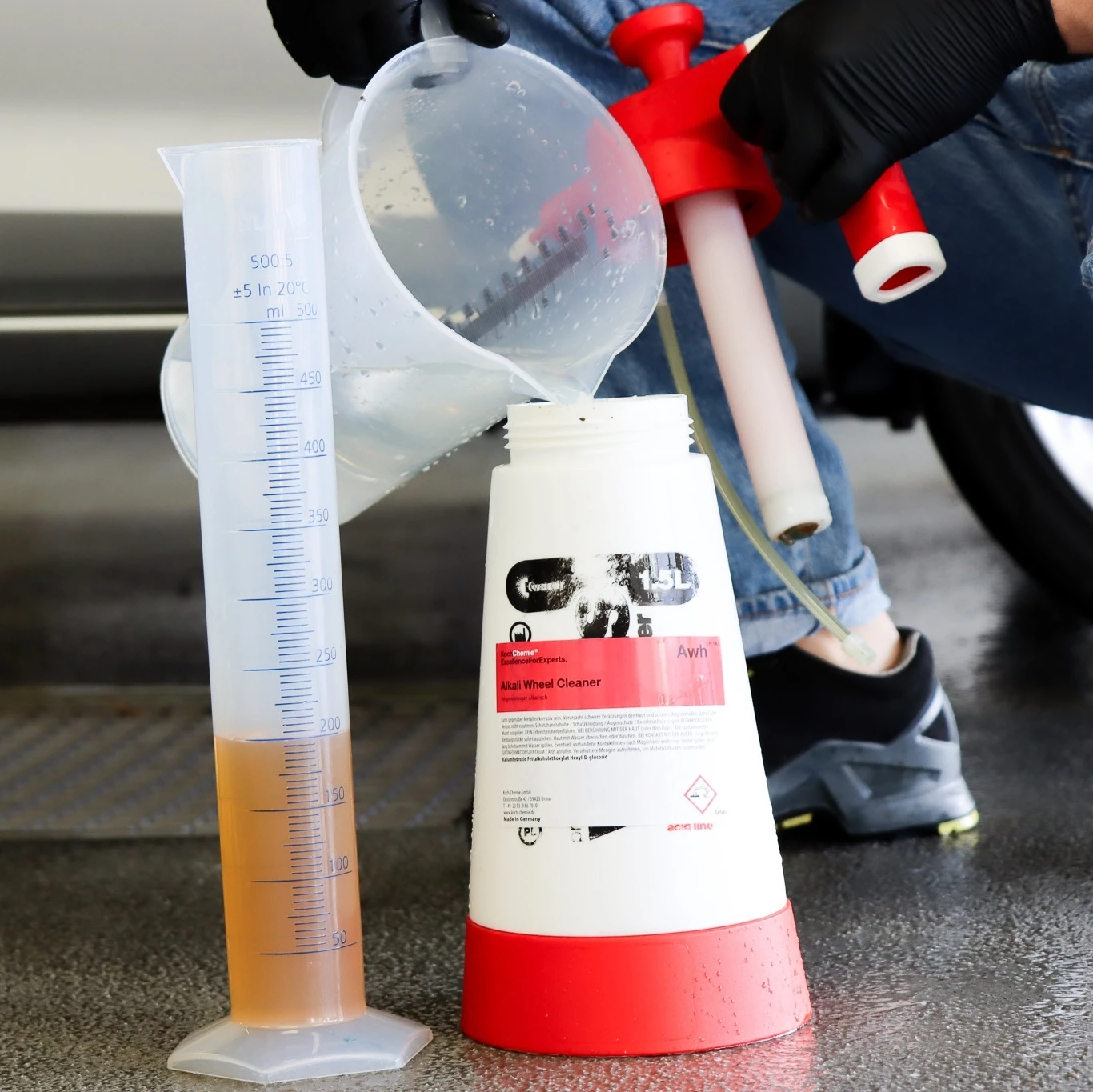 ALKALI WHEEL CLEANER KOCH CHEMIE - DUNG DỊCH VỆ SINH LAZANG